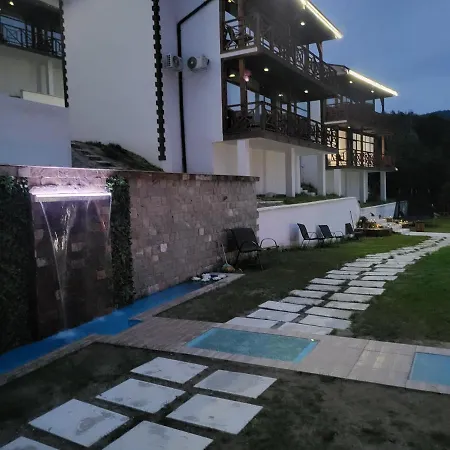 Paradise View Pensiune Sărniţa